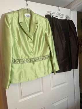 Le Suit Lime Green Embellished Women's Blazer with Dark Skirt